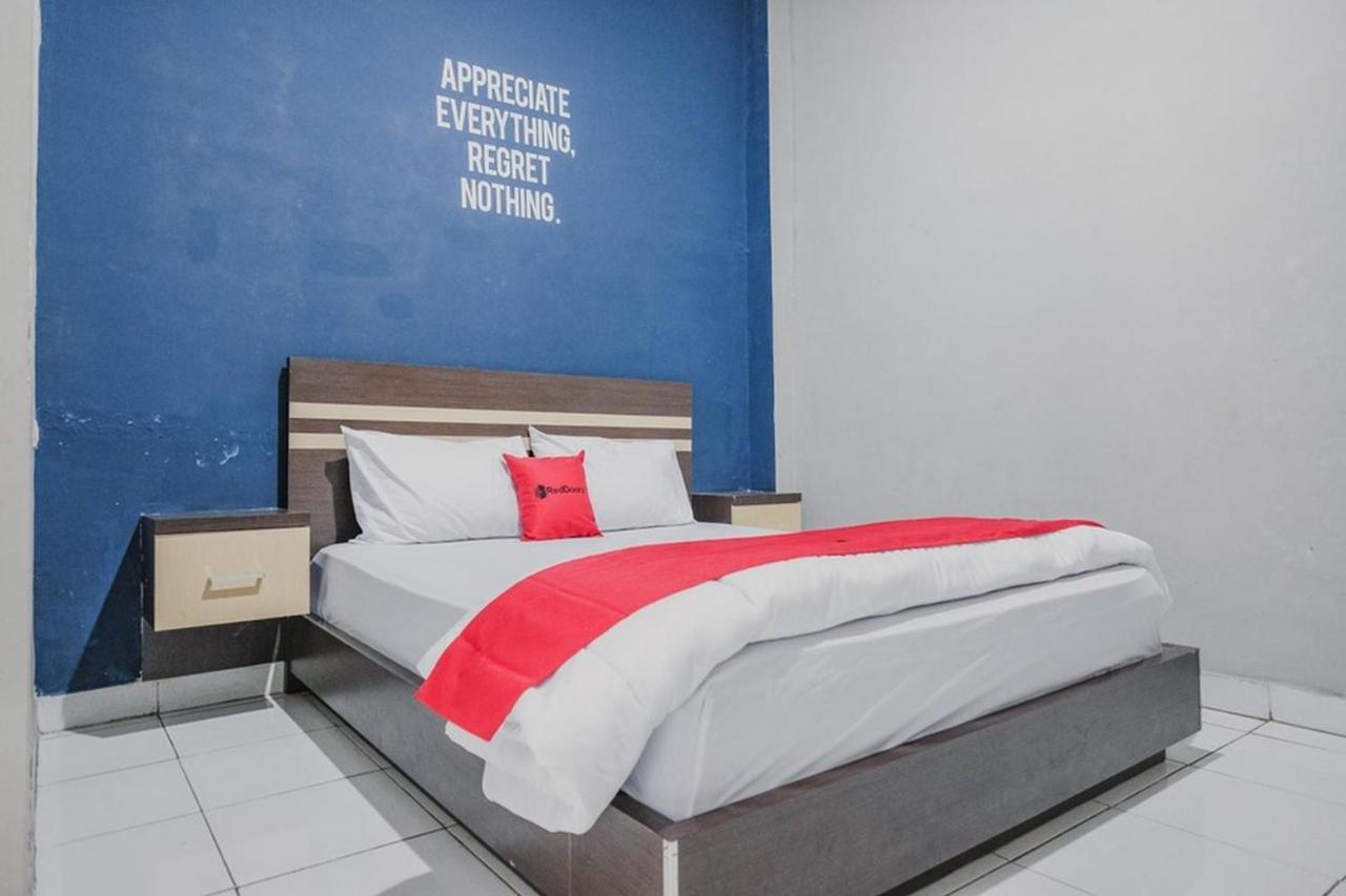 Reddoorz @ Jalan Hayam Wuruk Lampung 2 Ξενοδοχείο Μπαντάρ Λαμπούνγκ Εξωτερικό φωτογραφία